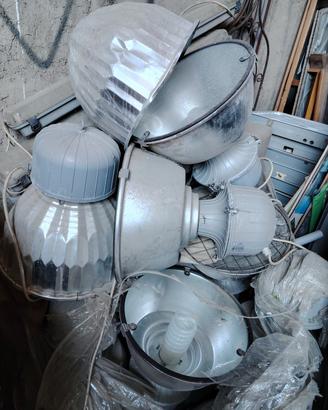 lampade a sospensione industriali