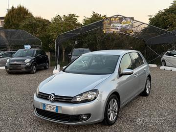 Volkswagen Golf 1.6 TDI DPF 5p. Highline