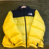 Piumino originale north face giallo e nero