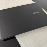 Laptop Gaming Asus V16