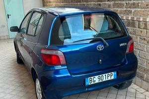 TOYOTA YARIS 1.0 BENZINA 5 PORTE