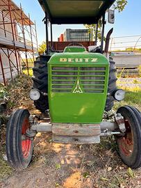 Trattore marca Deuthz 70 cv