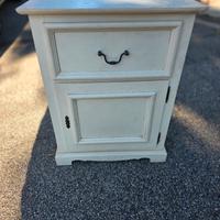 CREDENZINO COMODINO IN ROVERE STILE PROVENZALE 