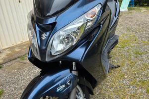 Suzuki Burgman 400 2008 anno 
