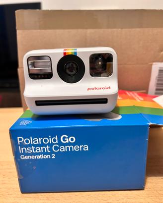Polaroid GO istant camera