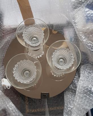 Lampadario a 3 coppe.