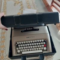 macchina da scrivere Olivetti lettera 35