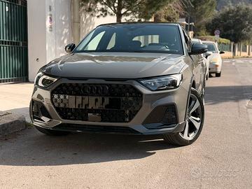 Audi A1 allstreet 30 tfsi identity contrast