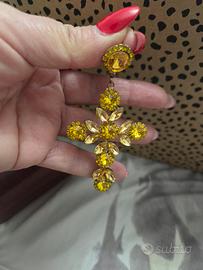 mono orecchino a croce