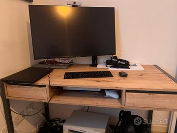 Scrivania in legno 120x60x75