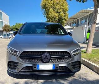 Mercedes coasse A35 AMG 4Matic