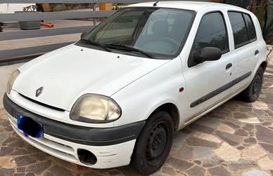 Renault clio 1.2