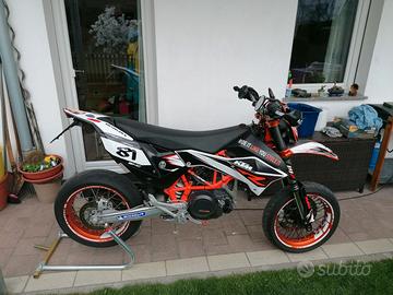 KTM 690smc r