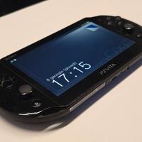 Sony PS Vita Slim + Memory 8GB + 9 Giochi