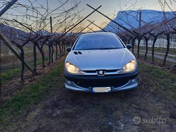 Peugeot 206 ANCHE PER NEOPATENTATI