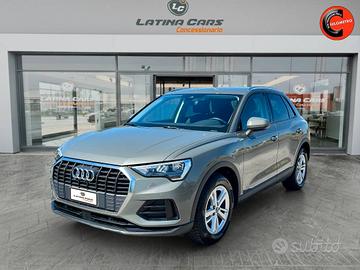 Audi Q3 35 2.0 tdi Business s-tronic con CarPlay