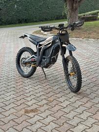TALARIA STING 4000 ( doppio cerchio )