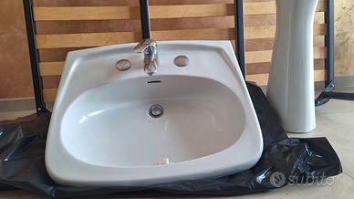 lavandino bagno + rubinetto