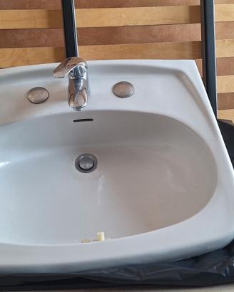 lavandino bagno + rubinetto