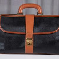 Borsa da dottore anni '80 in vera pelle. Ugo Pasi