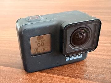 GoPro 7 Hero Black + accessori