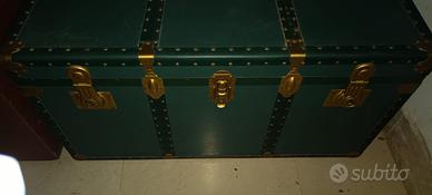 Baule in legno verde