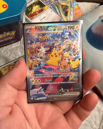 carta Pokemon rarità Pikachu 150/128 