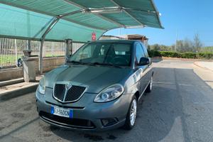 Lancia Ypsilon 2011 GPL