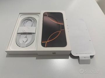 Come nuovo : IPHONE 16 Pro 256gb Titanio Sabbia