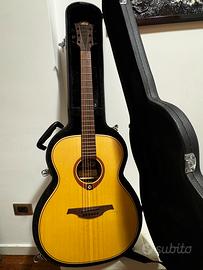 Chitarra acustica Lag t70 con Fishman Pickup e amp