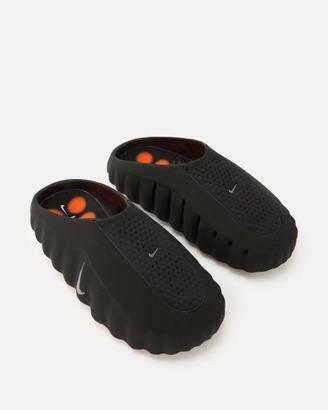 Nike mind 001