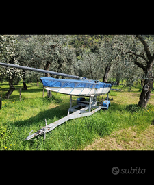 Barca a vela classe star Lilia con carrello