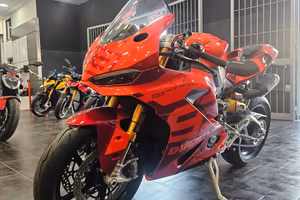 Ducati Panigale V2 Special Edition MM93