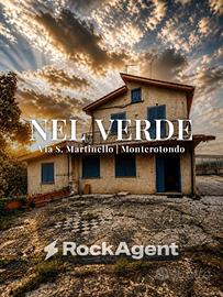 Terreno di 318 m² a Monterotondo