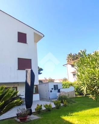 PORZIONE DI QUADRIFAMILIARE A TARQUINIA