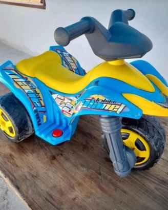 triciclo per bambini