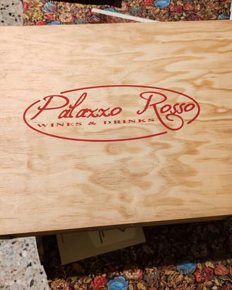 13 scatole di legno da vino