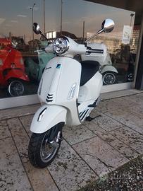Vespa 125 Primavera 35 rate da 103,38