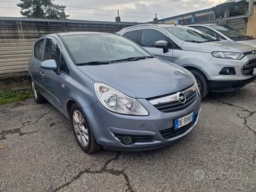 Opel Corsa 1.2 5 porte Easytronic Club