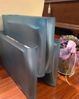 Portariviste Kartell