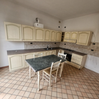 Cucina angolare completa