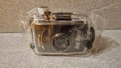 macchina fotografica a rullino subacquea