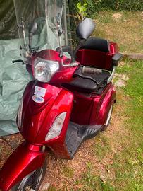 SCOOTER ELETTRICO A 3 RUOTE PER DISABILI