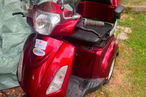 SCOOTER ELETTRICO A 3 RUOTE PER DISABILI