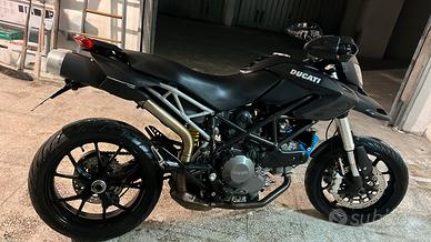 Ducati Hypermotard 796 (Guidabile anche A2)