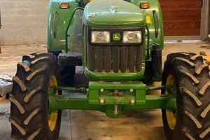 John deere 5055E 400ore
