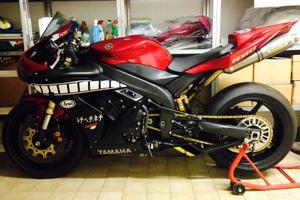 Yamaha YZF R1 - 2005