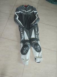 Tuta Suomi taglia 58 immacolata 