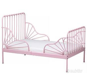 Lettino Ikea compreso di materasso