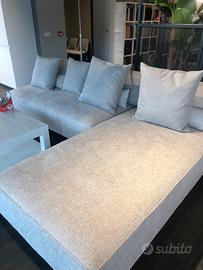 Divani  nuovi in svendita reale dal magazzino